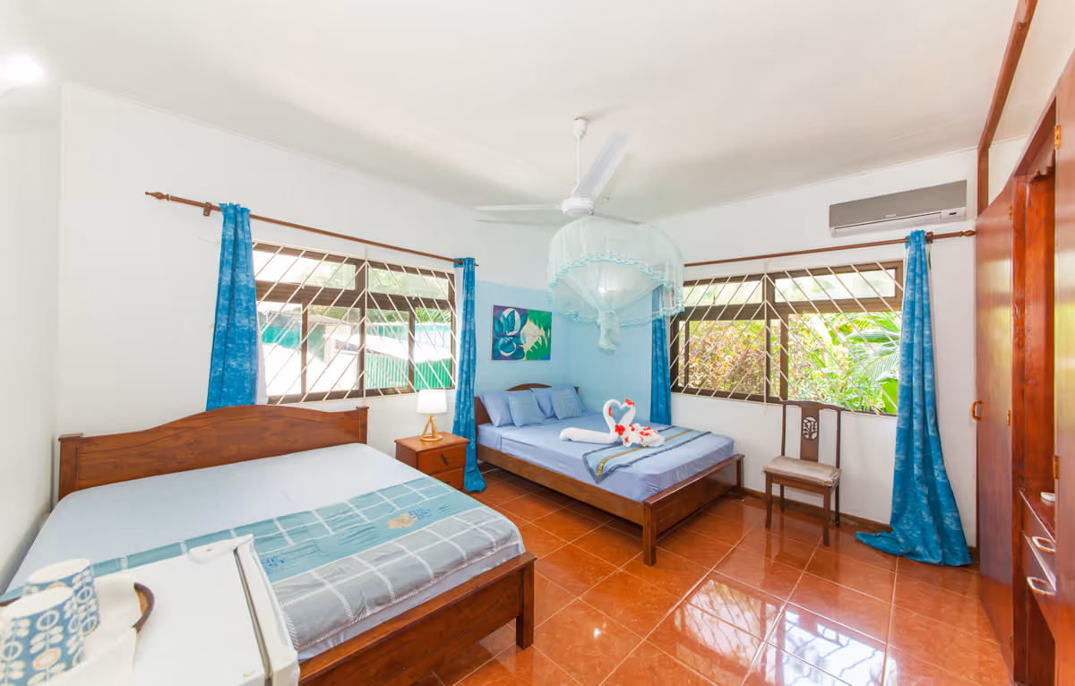 Bedroom Coco Bay Villa