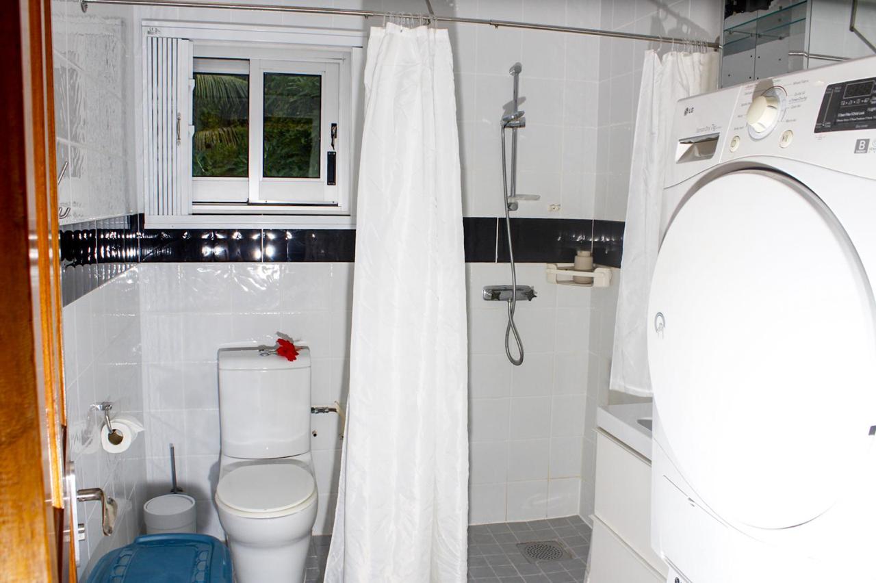 Bathroom Peax Villa