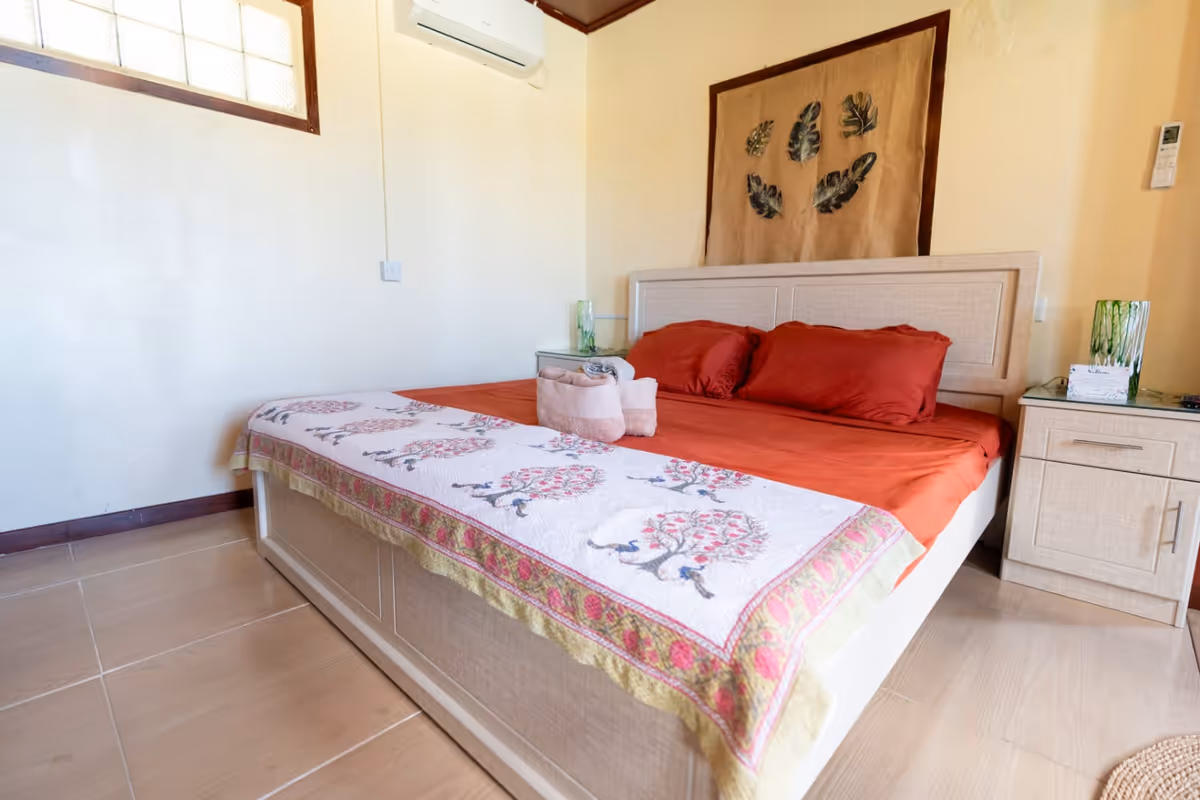 Bedroom Lighthouse 65