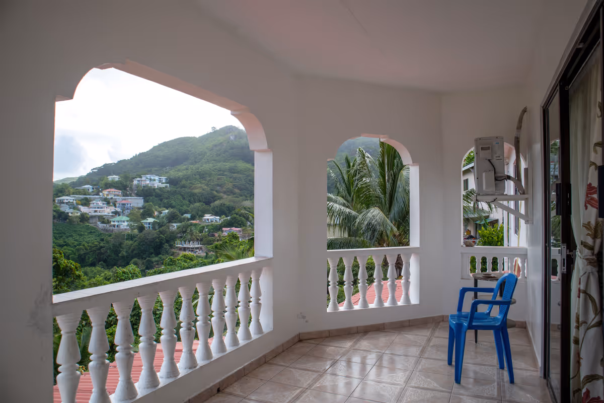 Veranda Mountain View