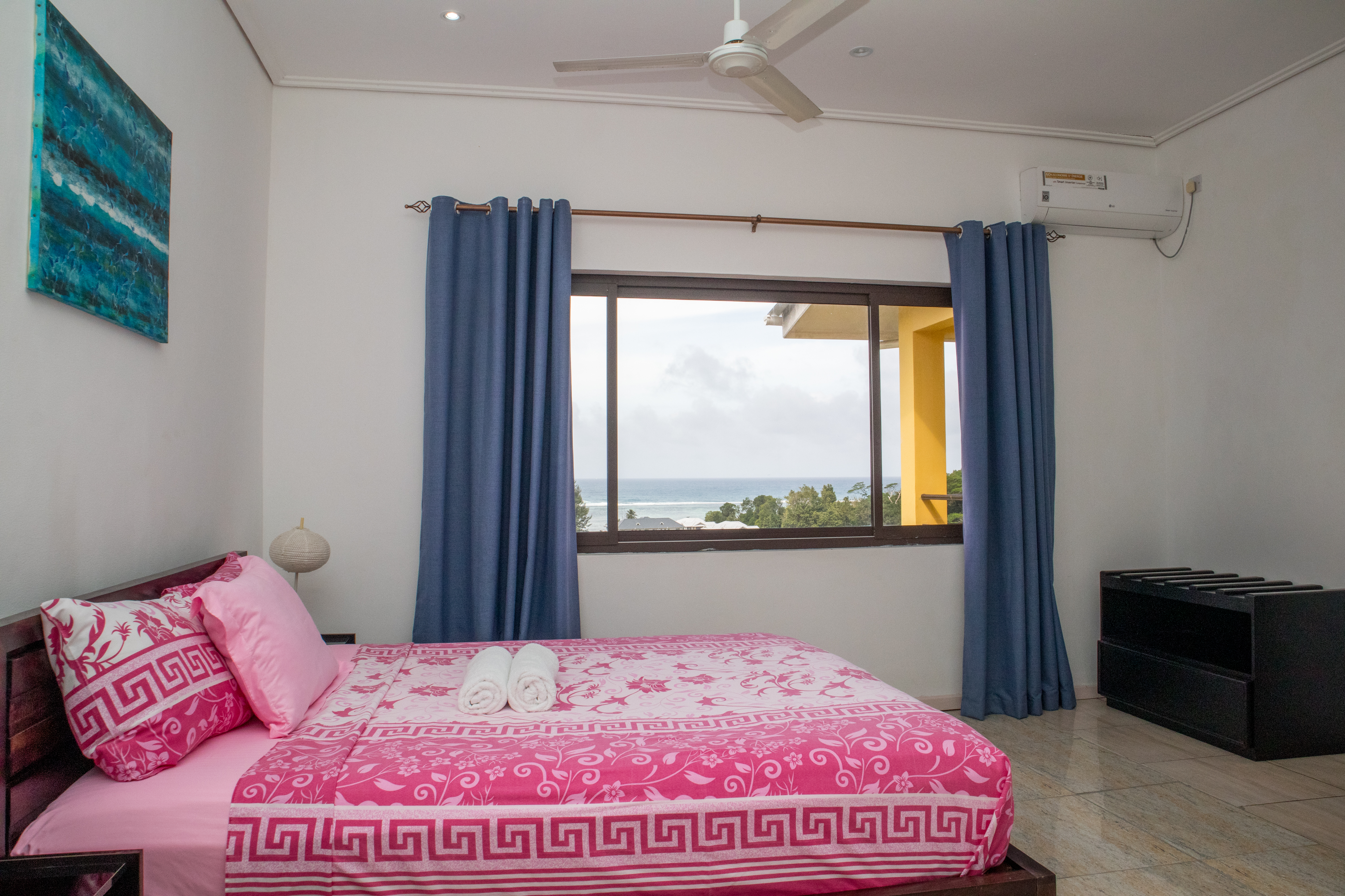 Room primary image