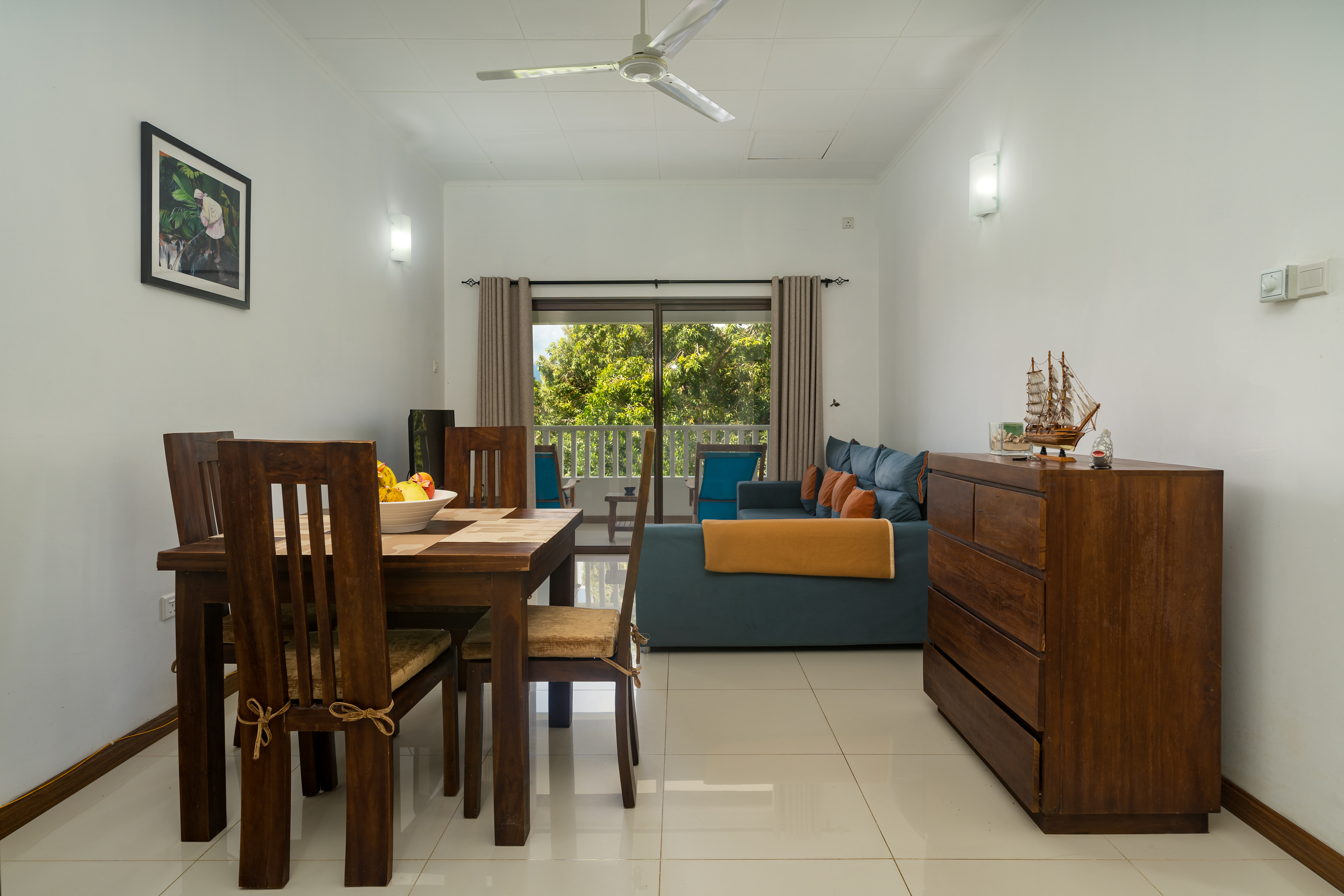Living room Kanasuk Self Catering Apartments