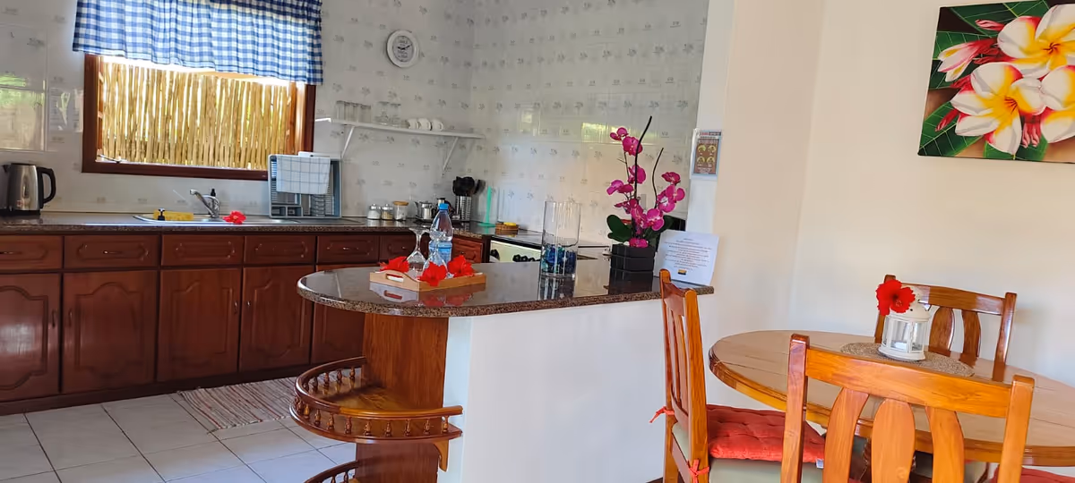 Kitchen Apartment 3-bedroom