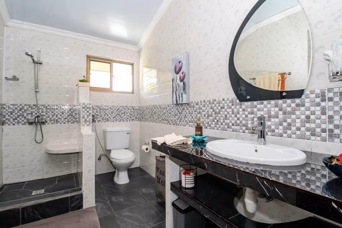 Bathroom Spacious apartment