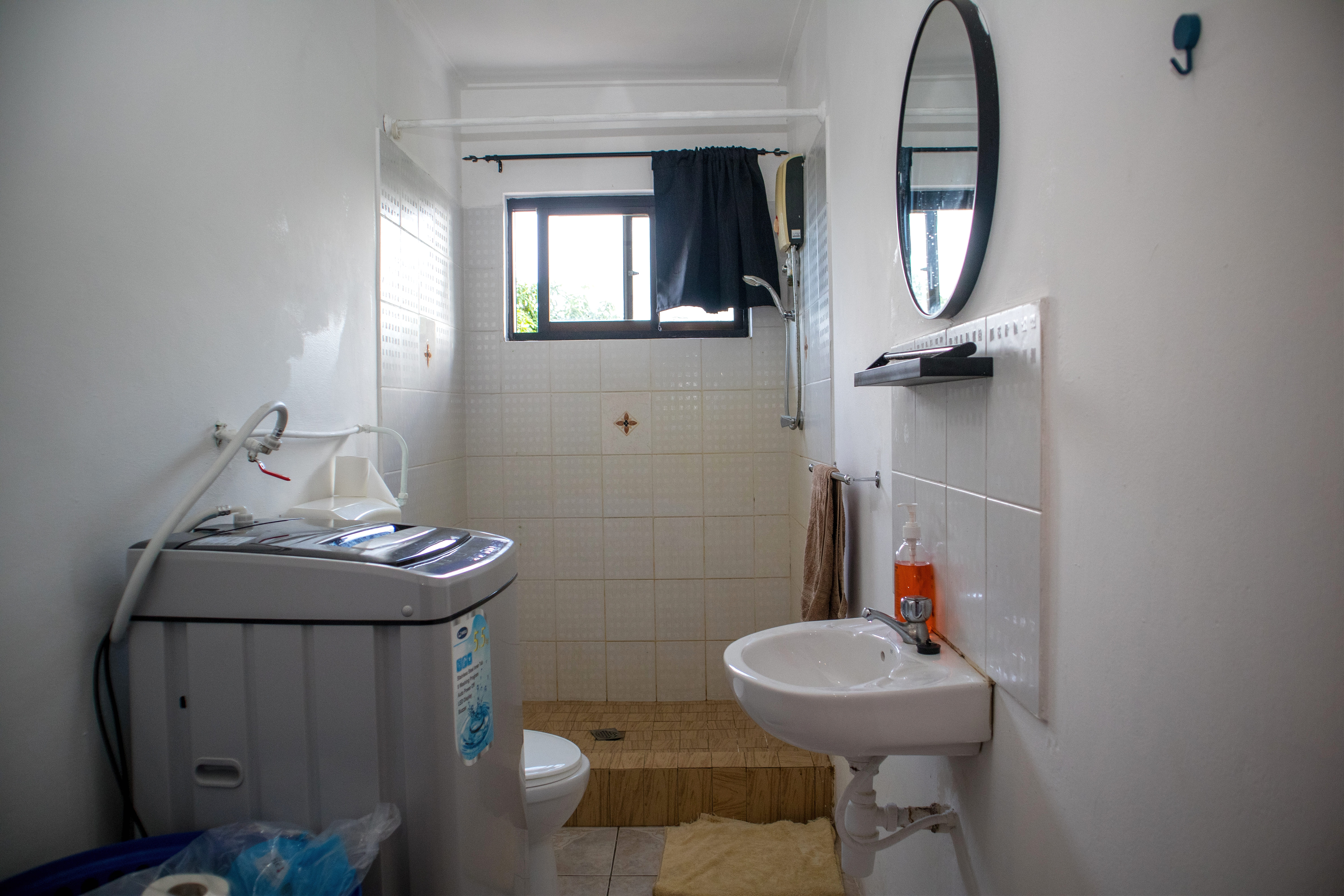 Bathroom Apartment 1-bedroom