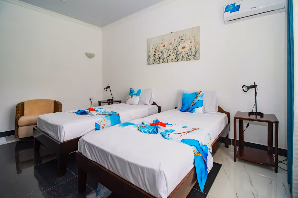 Bedroom Spacious apartment