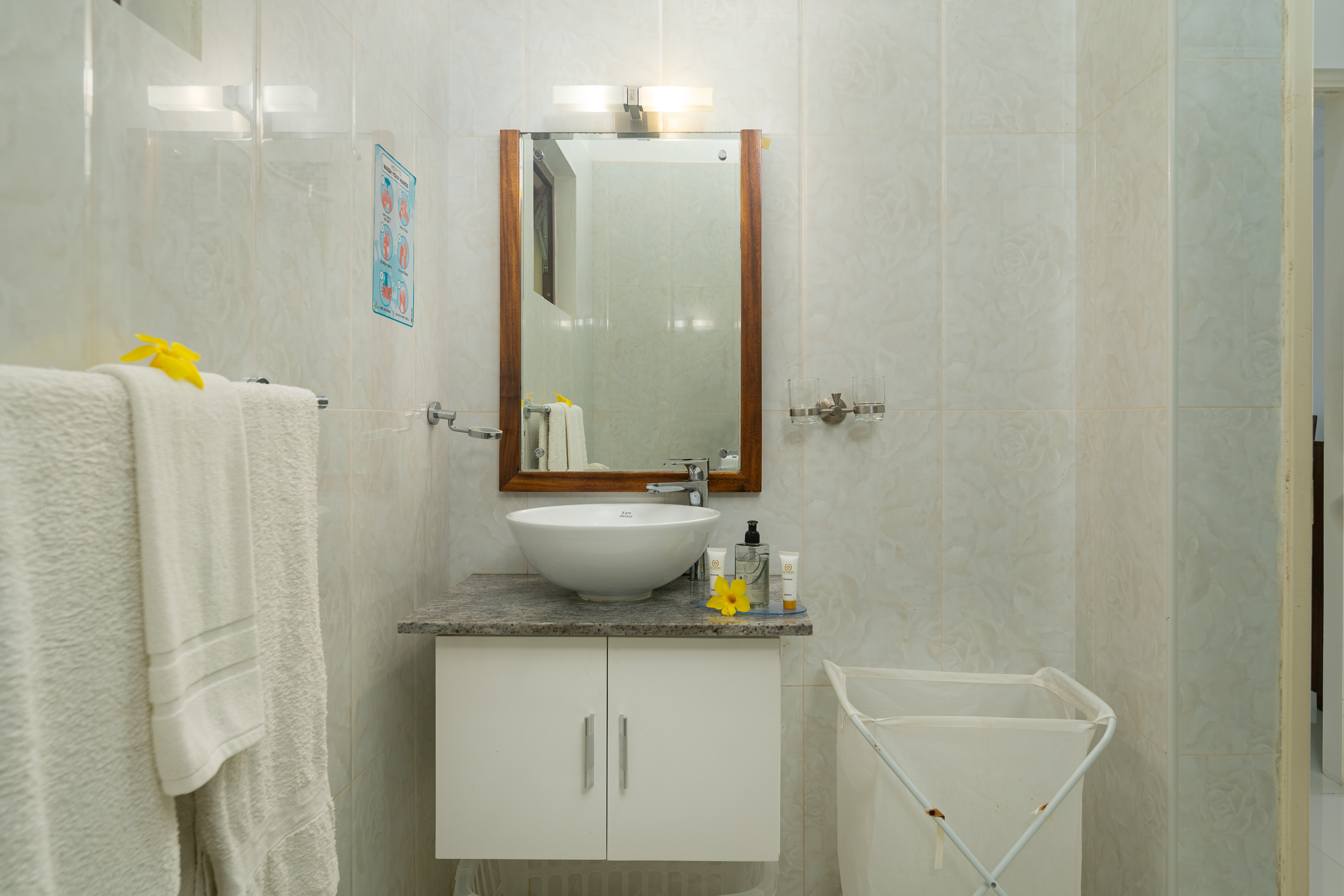 Bathroom Kanasuk Self Catering Apartments