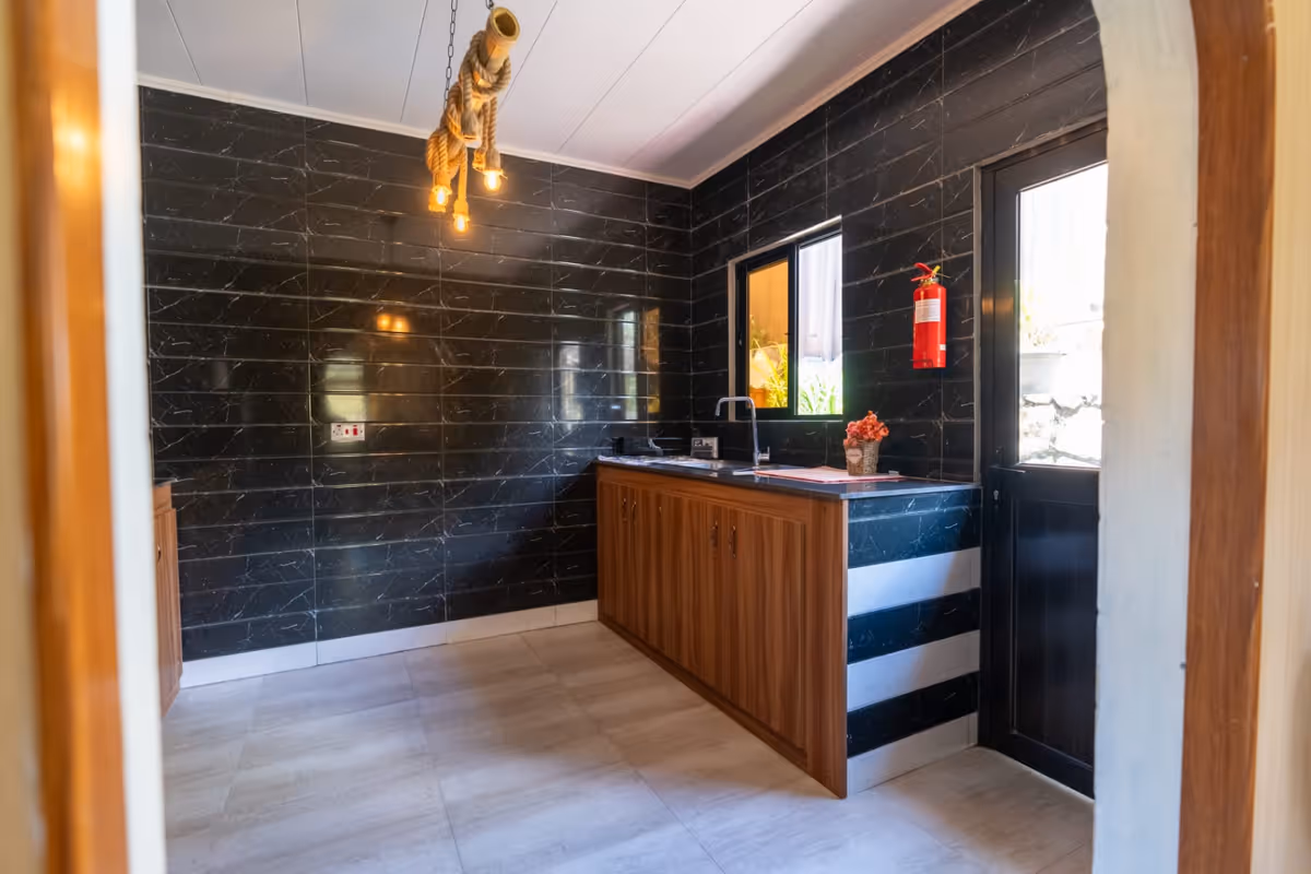 Kitchen Lighthouse 65