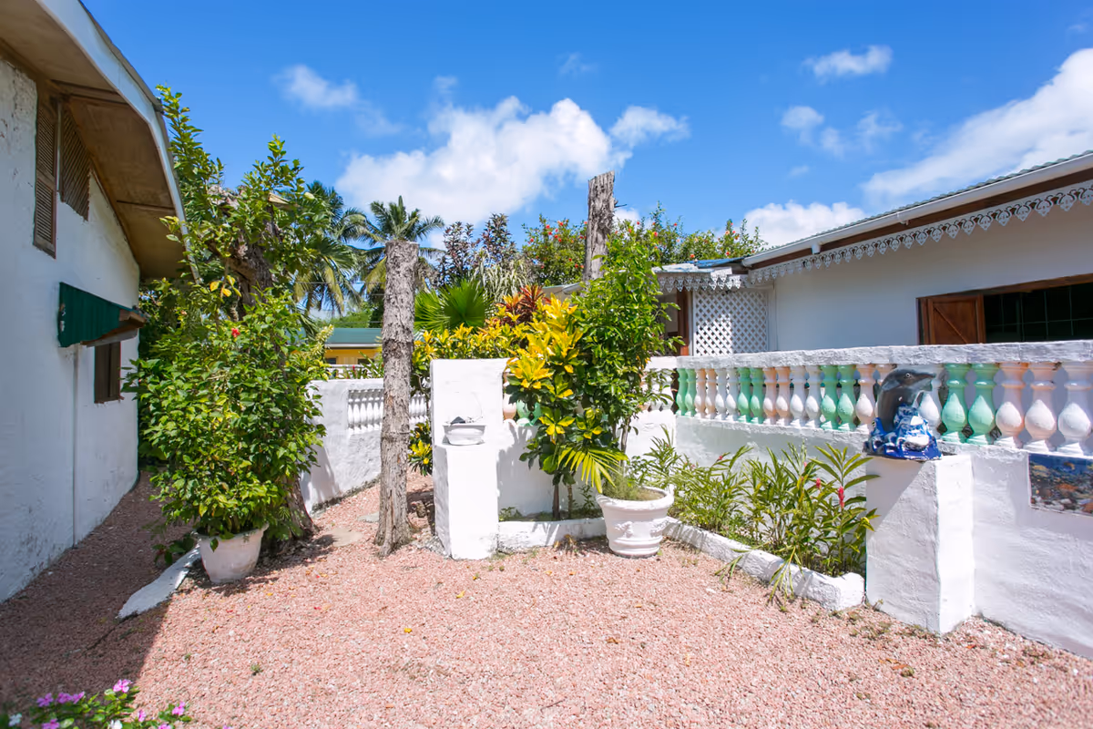 Garden Coco Bay Villa