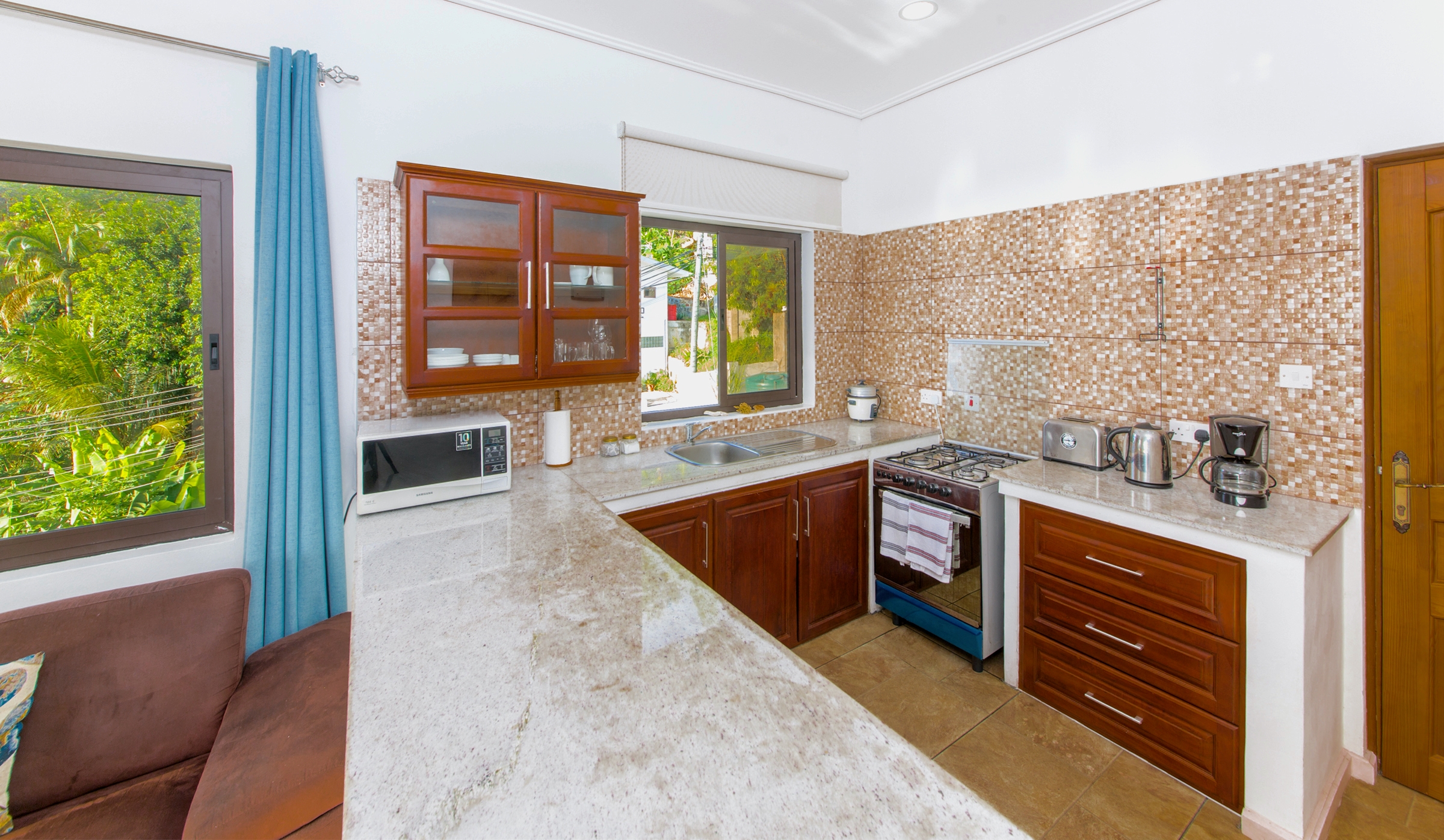 Kitchen Dar & Douce Apartments
