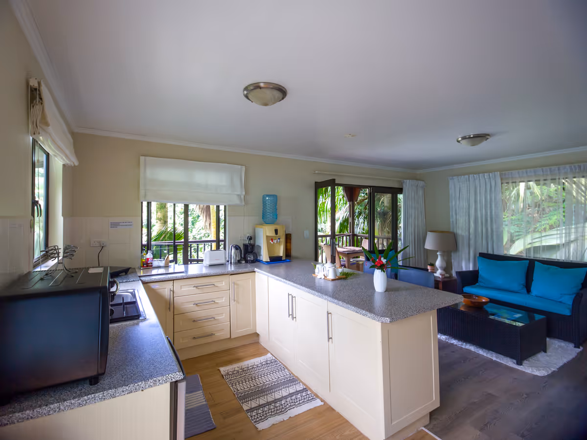 Kitchen Hibiscus room