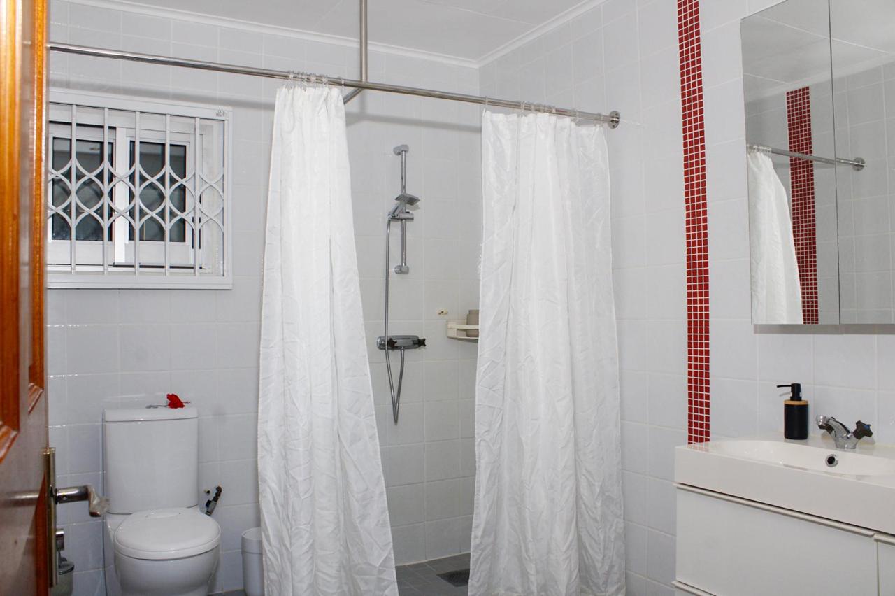 Bathroom Peax Villa